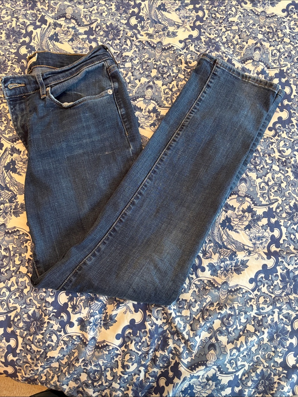Levi's Dark Blue Straight Leg Women's Jeans